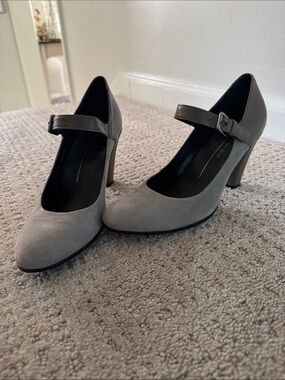 Ecco Gray Mary Jane Heels with Buckle Strap